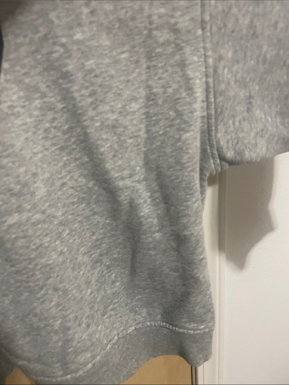 Old Navy Light Gray Boxy Crewneck Sweatshirt with Asymmetric Heart XXL - Picture 12 of 12